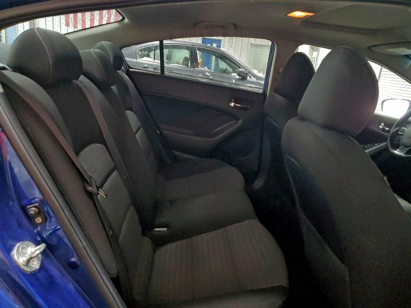 Photo 10 from auction – 2018 KIA FORTE LX with VIN 3KPFL4A71JE199105
