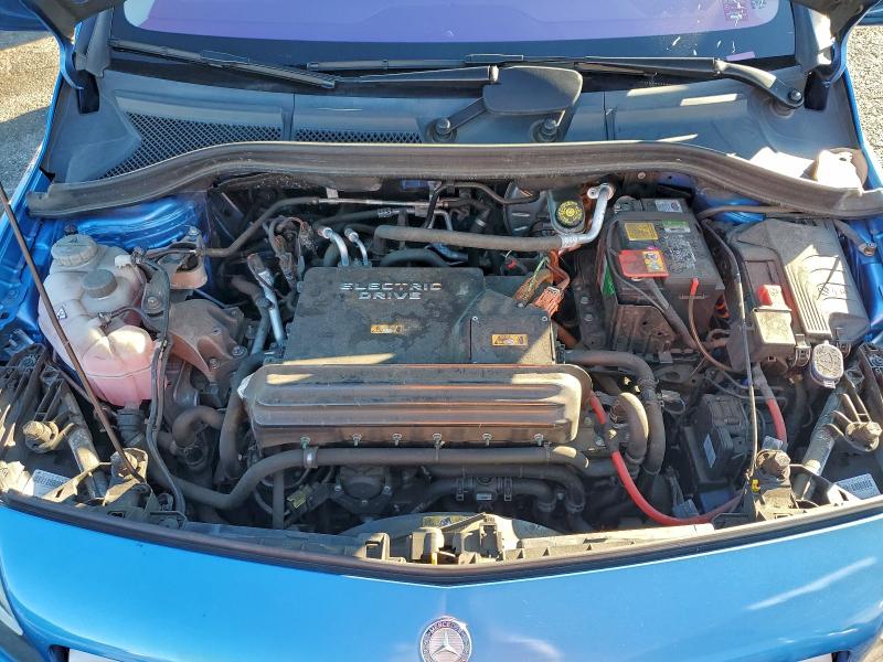 Photo 12 from auction – 2015 MERCEDES-BENZ B with VIN WDDVP9AB9FJ005809