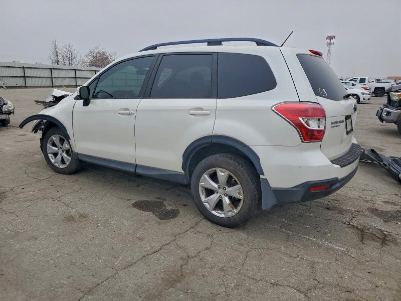 Photo 2 from auction – 2015 SUBARU FORESTER 2 with VIN JF2SJAFC4FH457452
