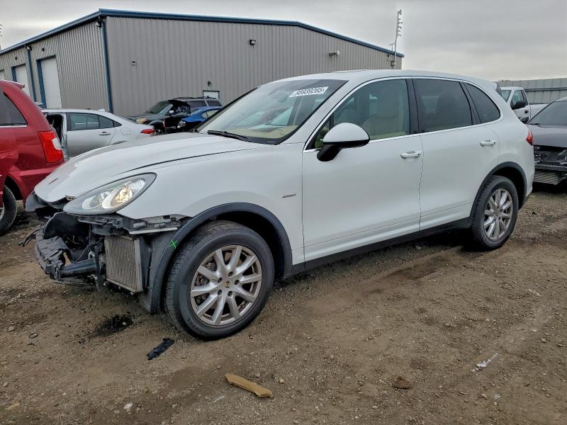 PORSCHE CAYENNE 2013 with VIN WP1AF2A29DLA27361 - Photo from auction