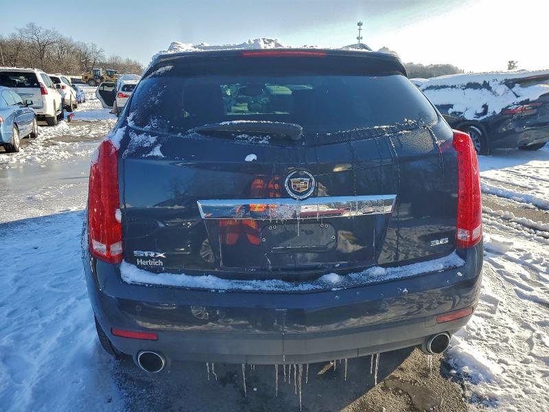 Photo 6 from auction – 2015 CADILLAC SRX PERFOR with VIN 3GYFNCE35FS612156