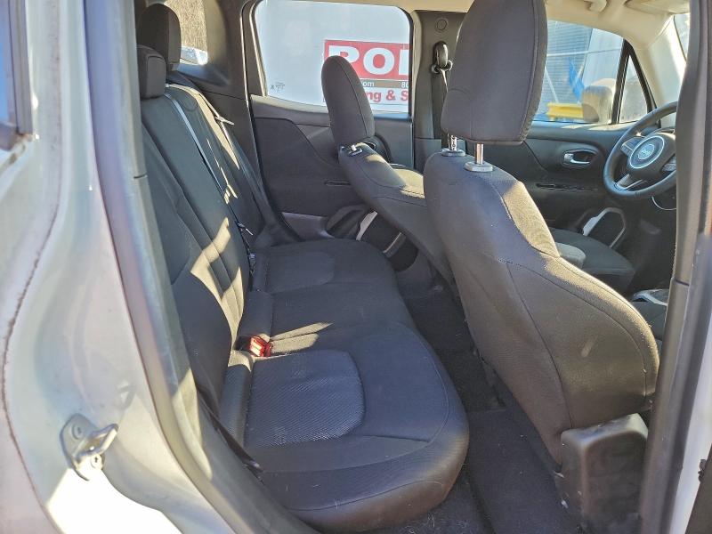 Photo 11 from auction – 2015 JEEP RENEGADE S with VIN ZACCJAAT4FPC26327