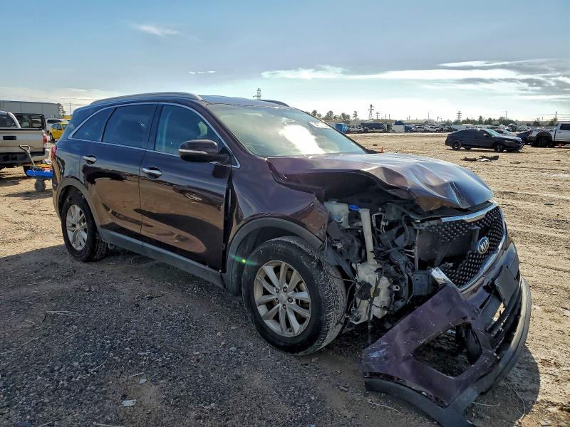 Photo 4 from auction – 2016 KIA SORENTO LX with VIN 5XYPG4A39GG058445