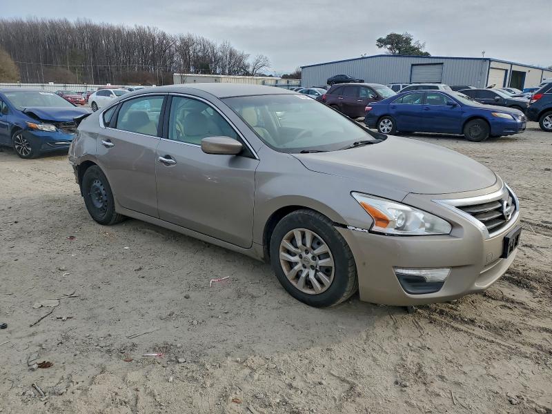 Photo 4 from auction – 2014 NISSAN ALTIMA 2.5 with VIN 1N4AL3AP1EC126033