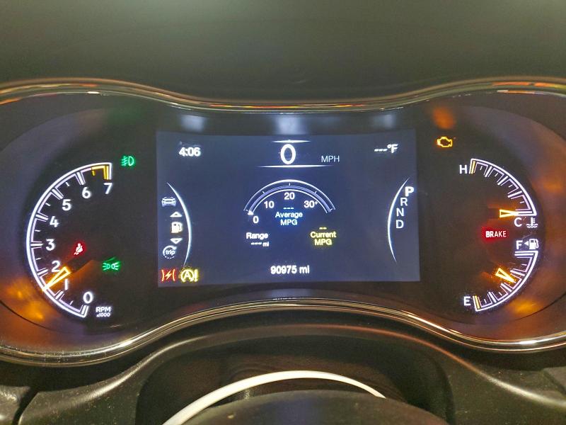 Photo 9 from auction – 2018 JEEP GRAND CHER with VIN 1C4RJFAG4JC421741