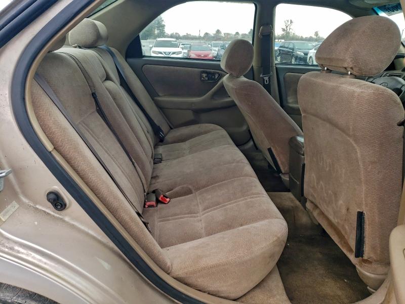 Photo 10 from auction – 1997 TOYOTA CAMRY CE with VIN 4T1BG22K6VU171376