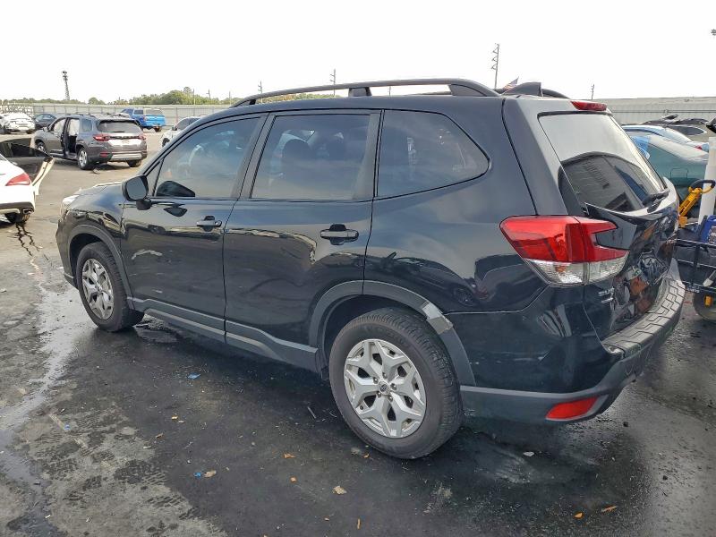 Photo 2 from auction – 2019 SUBARU FORESTER with VIN JF2SKACC0KH402945