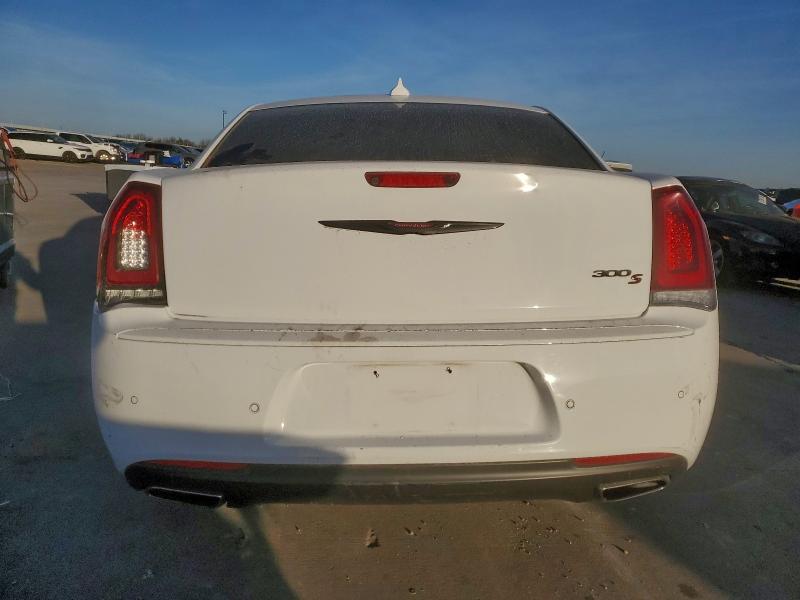 Photo 6 from auction – 2022 CHRYSLER 300 with VIN 2C3CCABG6NH170715