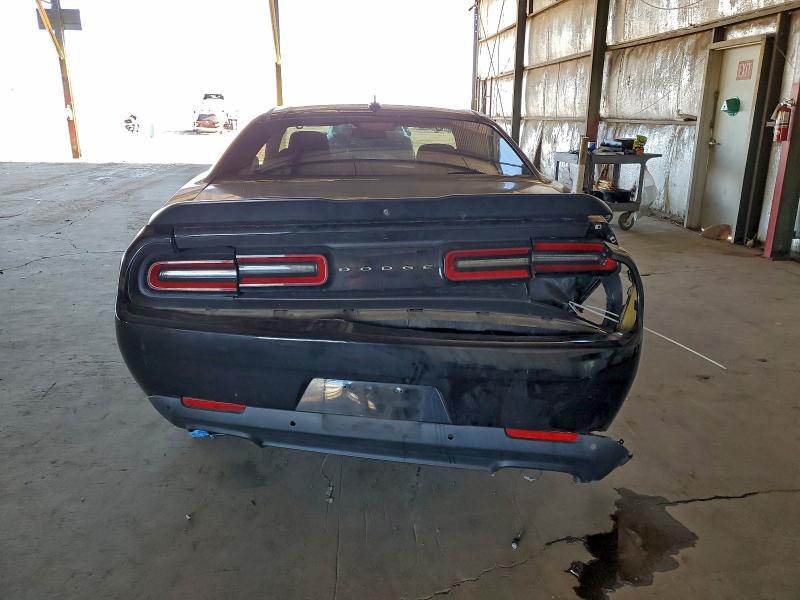 Photo 6 from auction – 2018 DODGE CHALLENGER with VIN 2C3CDZBT3JH131972