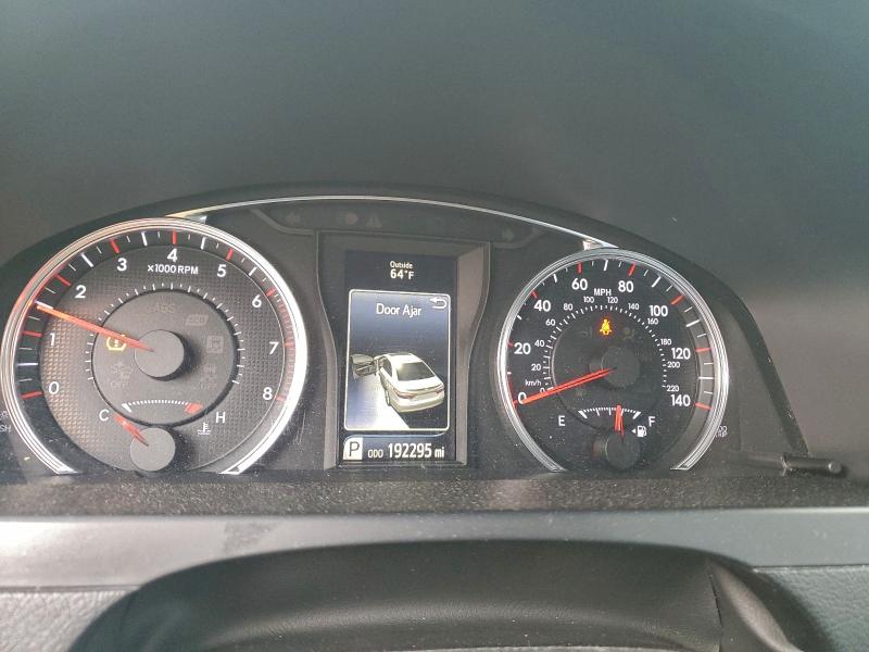 Photo 9 from auction – 2016 TOYOTA CAMRY LE with VIN 4T1BF1FK2GU151992