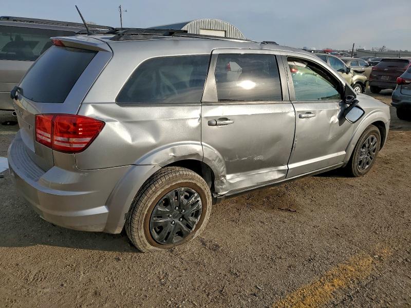 Photo 3 from auction – 2019 DODGE JOURNEY SE with VIN 3C4PDCAB0KT749679