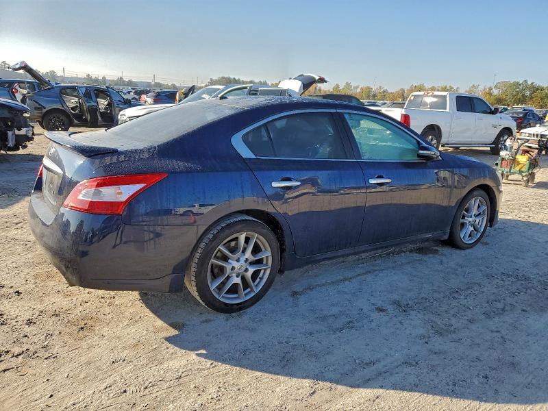 Photo 3 from auction – 2011 NISSAN MAXIMA S with VIN 1N4AA5APXBC832964