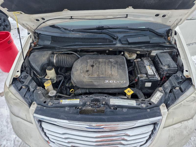 Photo 12 from auction – 2012 CHRYSLER TOWN & COU with VIN 2C4RC1GG8CR140749