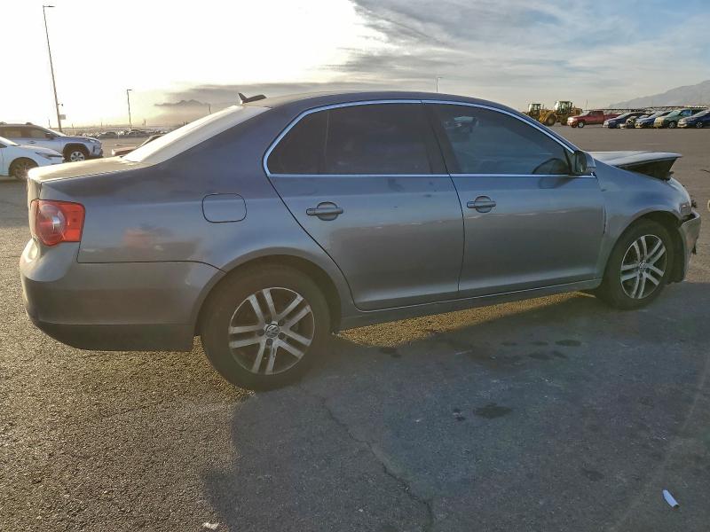 Photo 3 from auction – 2006 VOLKSWAGEN JETTA 2.5 with VIN 3VWSF71K36M841765
