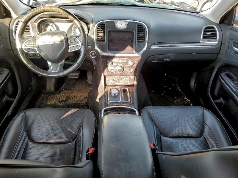 Photo 8 from auction – 2019 CHRYSLER 300 LIMITE with VIN 2C3CCAKG6KH578174