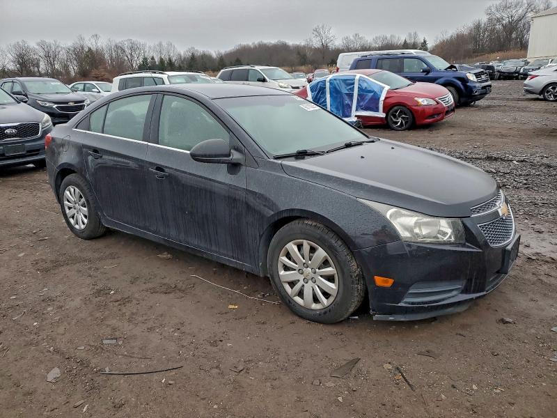 Photo 4 from auction – 2011 CHEVROLET CRUZE LS with VIN 1G1PC5SHXB7234431