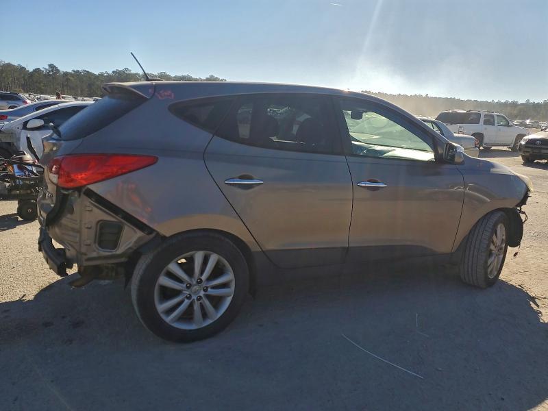 Photo 3 from auction – 2012 HYUNDAI TUCSON GLS with VIN KM8JUCAC4CU513795