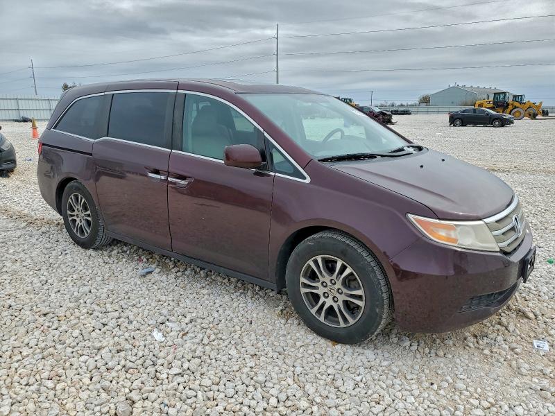 Photo 4 from auction – 2013 HONDA ODYSSEY EX with VIN 5FNRL5H63DB074119