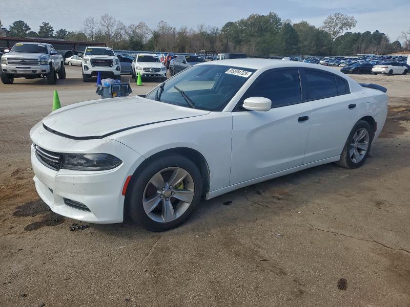 DODGE CHARGER SX 2018 with VIN 2C3CDXHG8JH176050 - Photo from auction