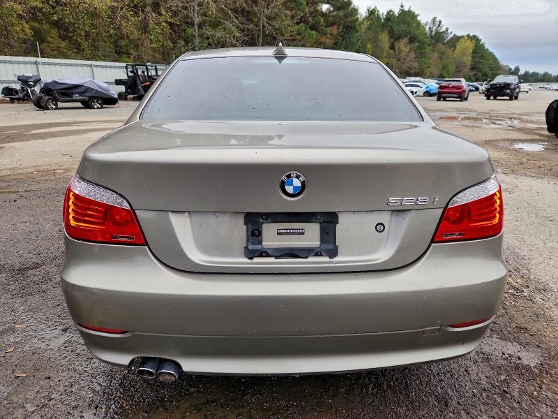 Photo 6 from auction – 2010 BMW 528 I with VIN WBANU5C53AC365767