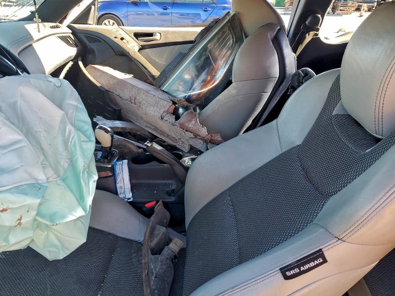 Photo 12 from auction – 2013 HYUNDAI GENESIS CO with VIN KMHHT6KD4DU084153