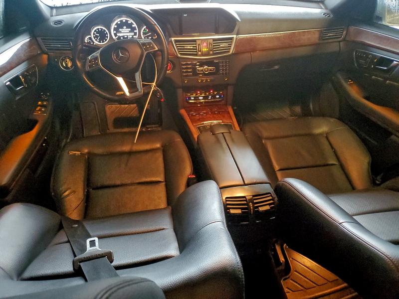 Photo 8 from auction – 2013 MERCEDES-BENZ E 350 with VIN WDDHF5KB7DA732905