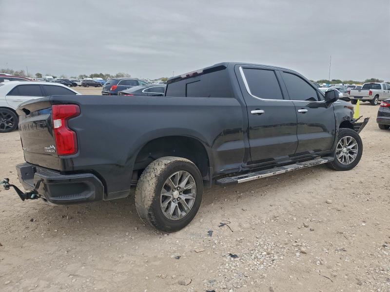 Photo 3 from auction – 2021 CHEVROLET SILVERADO with VIN 1GCUYHET7MZ286474