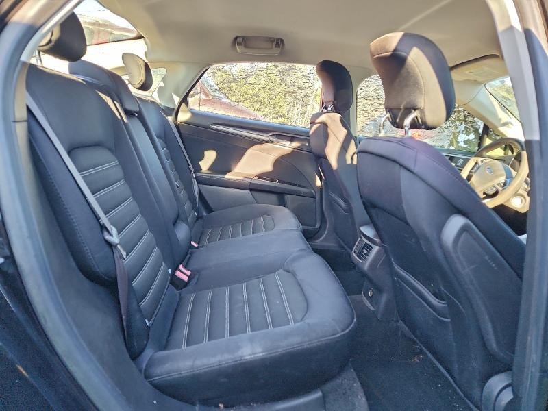 Photo 10 from auction – 2014 FORD FUSION SE with VIN 3FA6P0H71ER112701