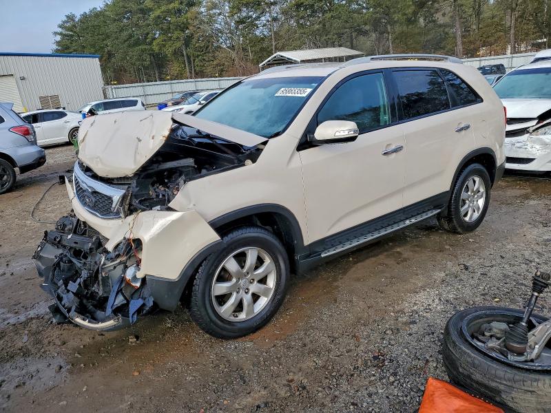 KIA SORENTO BA 2011 with VIN 5XYKT4A10BG153991 - Photo from auction