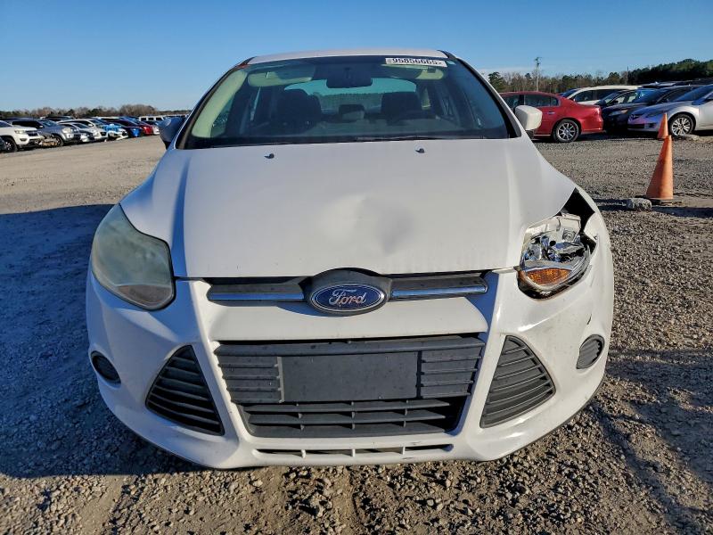 Photo 5 from auction – 2014 FORD FOCUS SE with VIN 1FADP3F29EL159358
