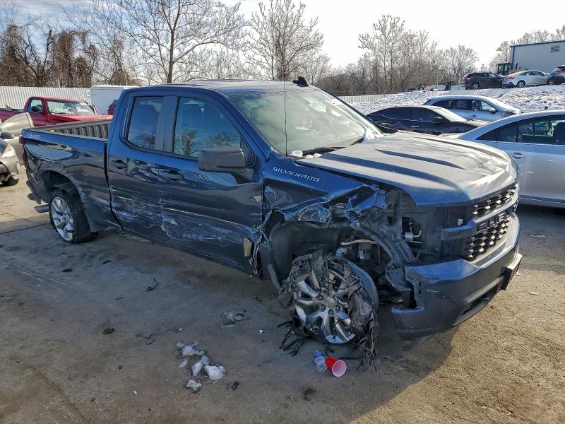 Photo 4 from auction – 2019 CHEVROLET SILVERADO with VIN 1GCRYBEH0KZ313963