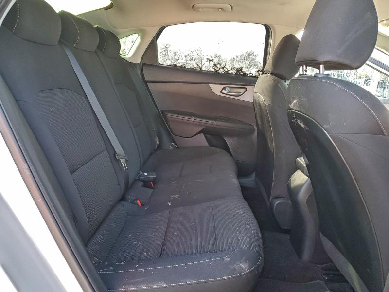 Photo 10 from auction – 2020 KIA FORTE FE with VIN 3KPF24AD3LE199084