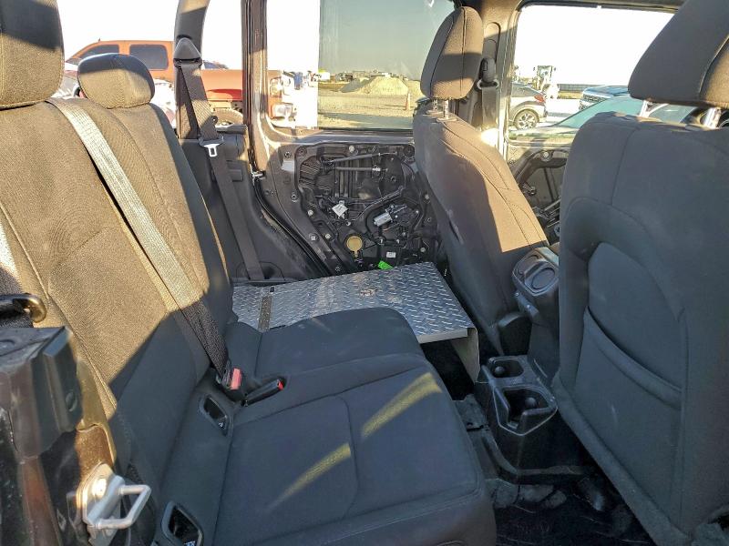 Photo 11 from auction – 2021 JEEP GLADIATOR with VIN 1C6HJTAG8ML532251