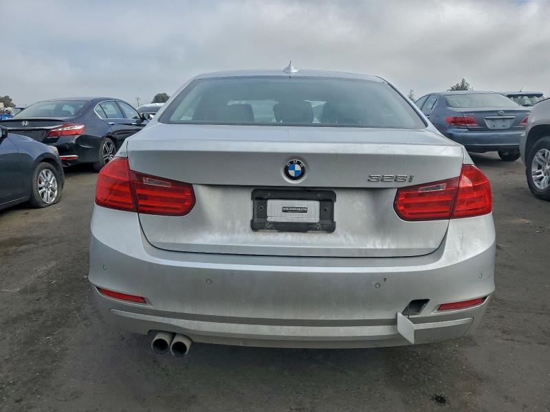 Photo 6 from auction – 2013 BMW 328 I SULE with VIN WBA3C1G51DNR44777