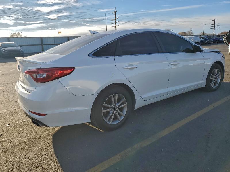 Photo 3 from auction – 2016 HYUNDAI SONATA SE with VIN 5NPE24AF1GH301691
