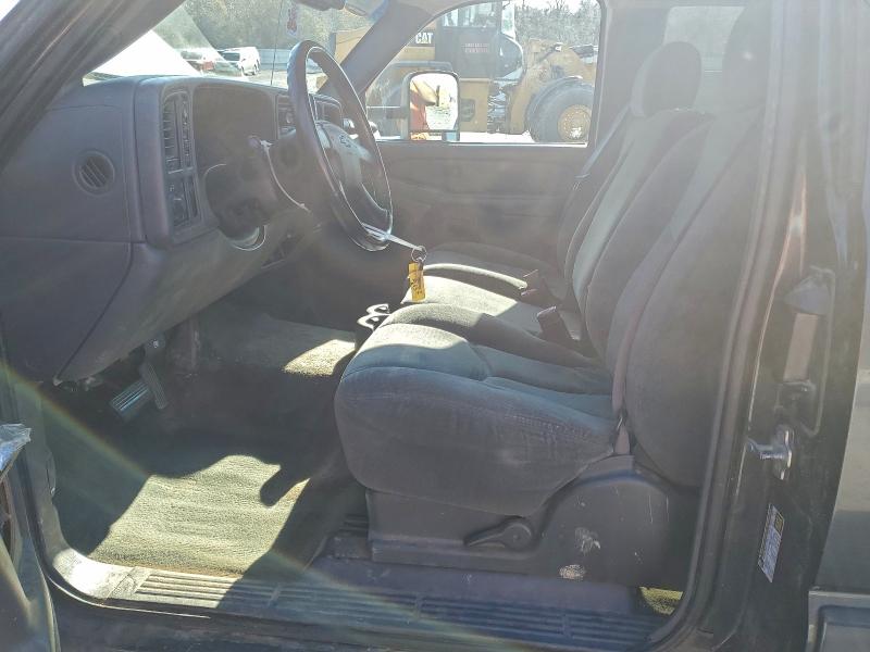 Photo 7 from auction – 2004 CHEVROLET SILVERADO with VIN 1GCEK19VX4E235941