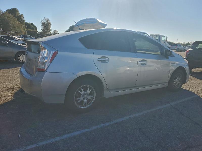 Photo 3 from auction – 2010 TOYOTA PRIUS with VIN JTDKN3DU3A1029075