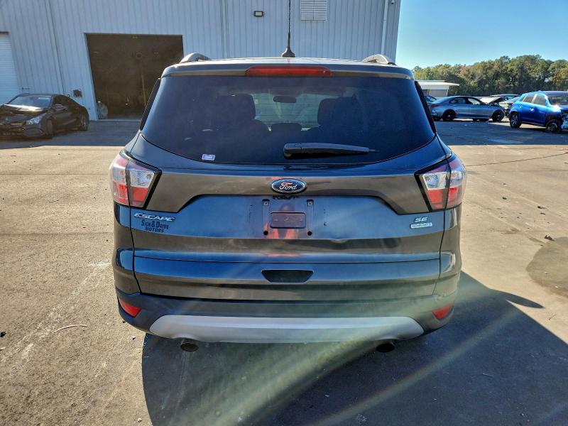Photo 6 from auction – 2018 FORD ESCAPE SE with VIN 1FMCU0GD9JUB47725