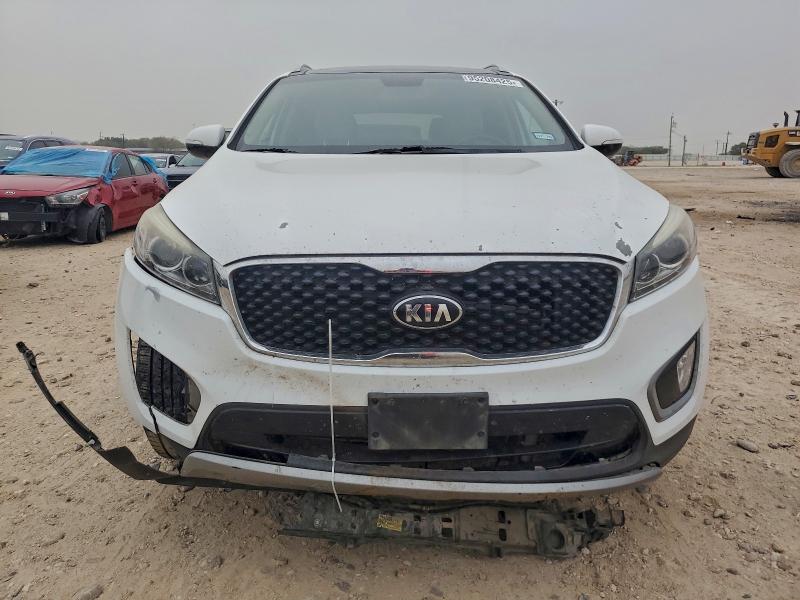 Photo 5 from auction – 2016 KIA SORENTO EX with VIN 5XYPH4A57GG146988