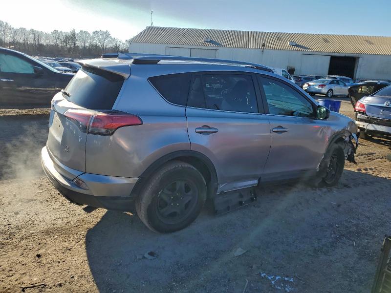 Photo 3 from auction – 2017 TOYOTA RAV4 LE with VIN 2T3BFREV9HW665390
