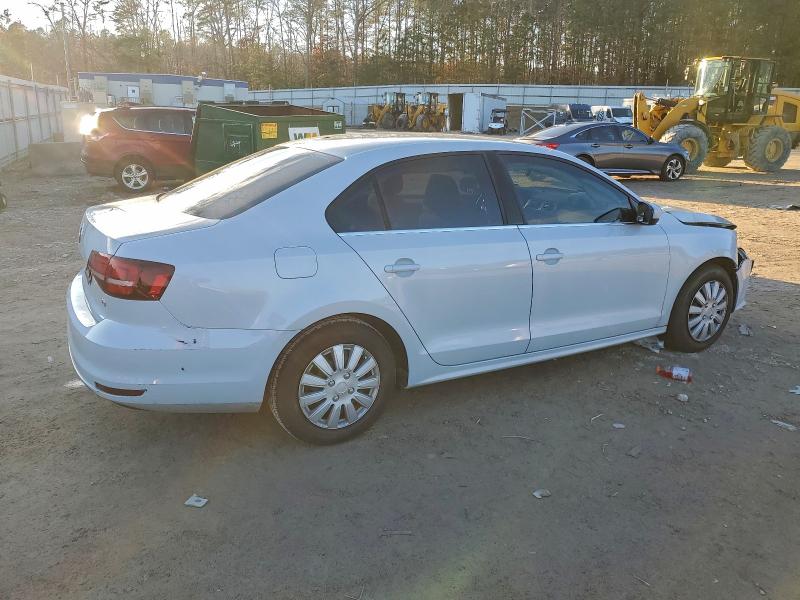 Photo 3 from auction – 2017 VOLKSWAGEN JETTA S with VIN 3VW2B7AJ1HM341061