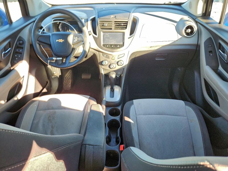 Photo 8 from auction – 2015 CHEVROLET TRAX LS with VIN KL7CJKSB9FB216850