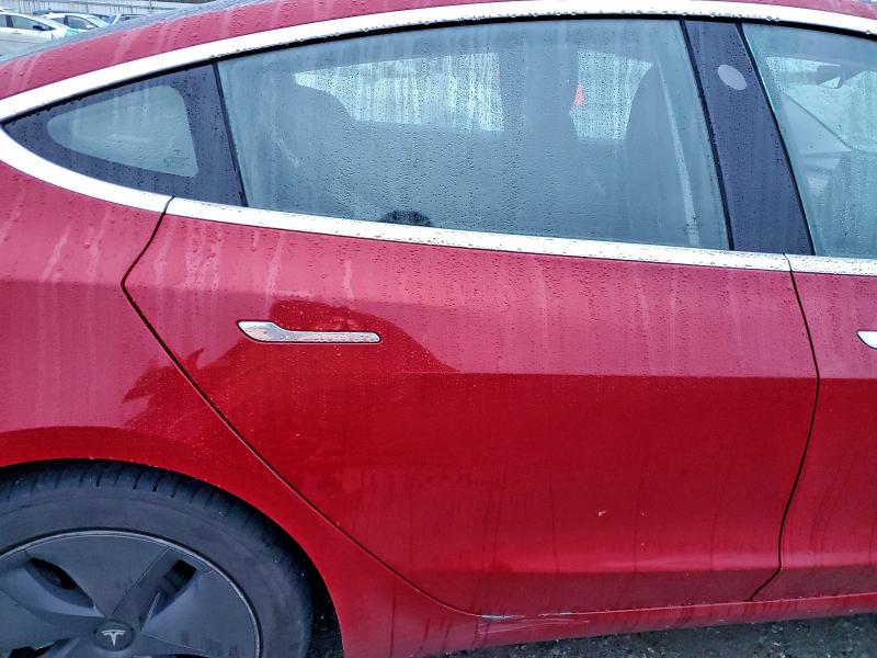 Photo 11 from auction – 2018 TESLA MODEL 3 with VIN 5YJ3E1EA9JF048041