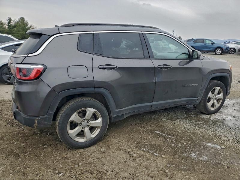 Photo 3 from auction – 2018 JEEP COMPASS LA with VIN 3C4NJDBB5JT398299