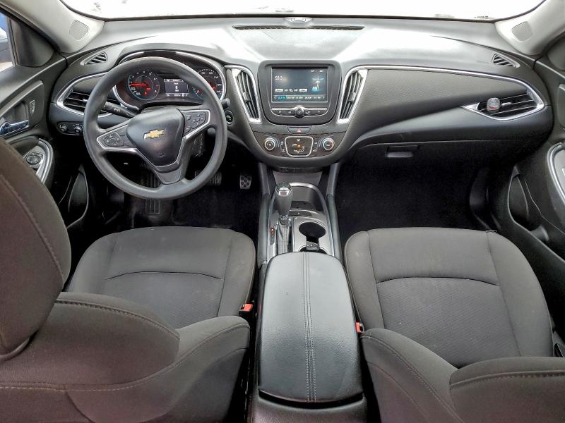 Photo 8 from auction – 2018 CHEVROLET MALIBU LT with VIN 1G1ZD5ST7JF136276