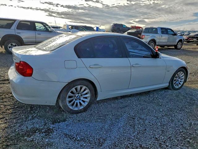 Photo 3 from auction – 2009 BMW 328 I with VIN WBAPH77569NL83165