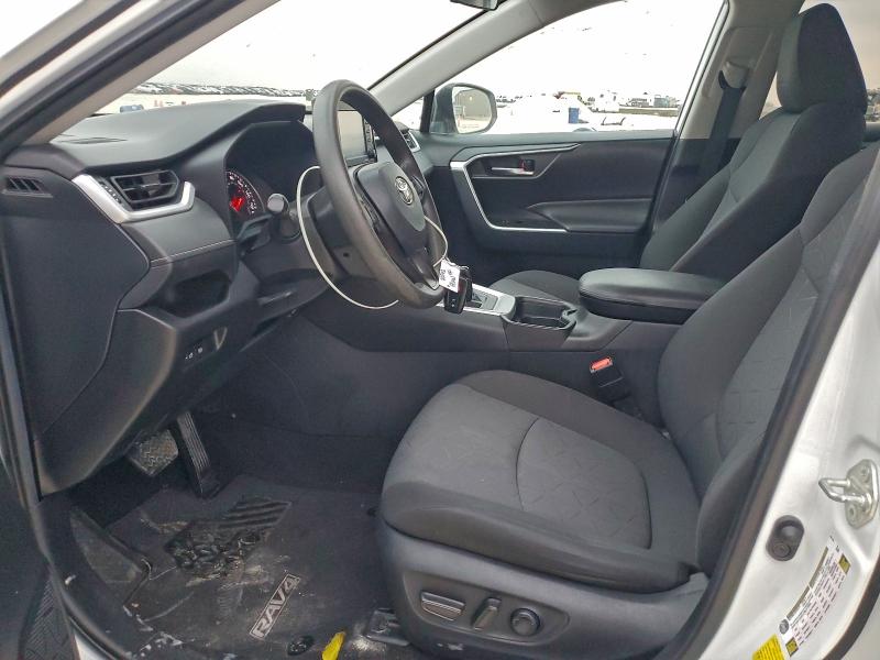 Photo 7 from auction – 2021 TOYOTA RAV4 XLE with VIN 2T3W1RFV1MW113939