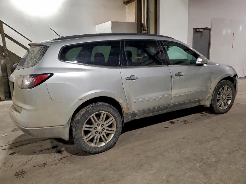 Photo 3 from auction – 2013 CHEVROLET TRAVERSE L with VIN 1GNKVGKD3DJ173652
