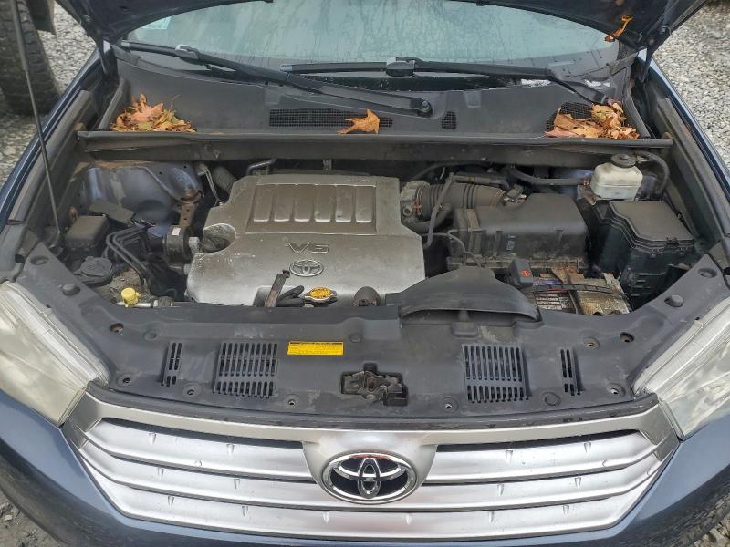 Photo 12 from auction – 2013 TOYOTA HIGHLANDER with VIN 5TDBK3EH4DS214494
