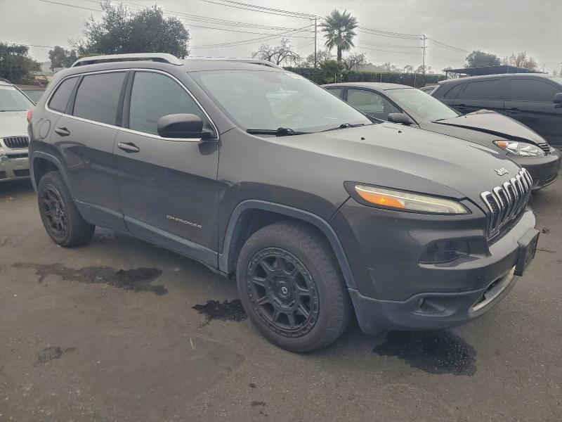 Photo 4 from auction – 2014 JEEP CHEROKEE L with VIN 1C4PJMDS0EW187436